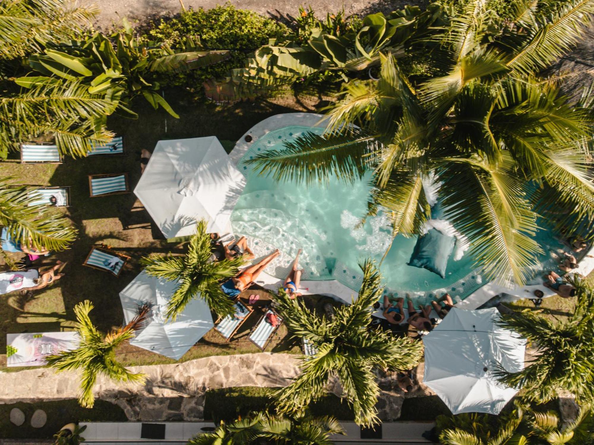 Clandestino Hostel Canggu Buitenkant foto